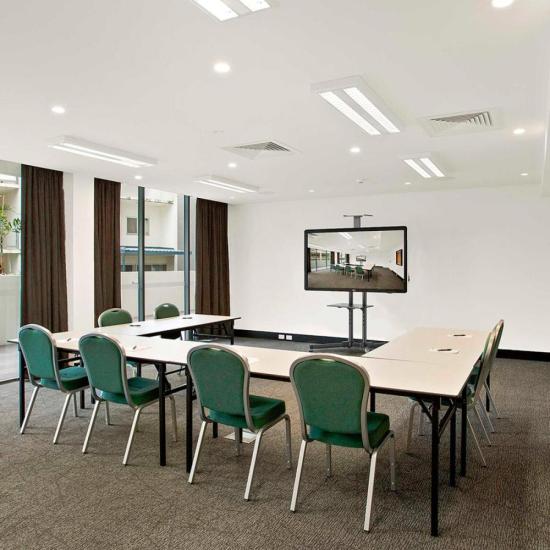 Suporte Pedestal Móvel Para TV 32-75 TVA0...